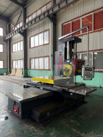 Machine de perçage et de fraisage horizontale de haute précision et robuste TPX6111B-3 pour la fabrication industrielle