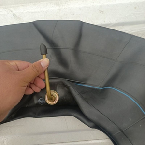 6.50R16 Hoogwaardige Butyl Binnenband voor Lichtvrachtwagens, Zware Banden, Reserveonderdelen - Product Image 2