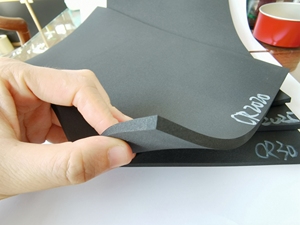 Fire Resistance Self-Adhesive Closed Cell <strong>Foam</strong> Roller Sound Insulation Non-Slip Insulation Neoprene <strong>Rubber</strong> <strong>Foam</strong> Sheet - Product Image 5