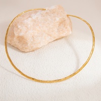 SUMMLY Minimalistischer Geprägter Torque Open Choker 18K Vergoldeter Edelstahl Verstellbare Choker-Halskette Schmuck Großhandel