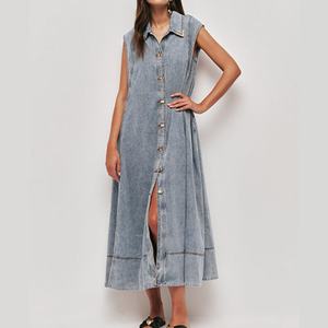 เดรสยีนส์ทรงปล่อยชายกระดิ่ง คอปกเสื้อ ติดกระดุมด้านหน้า สำหรับผู้หญิง ผ้าฝ้ายบุซับใน แขนกุด - Product Image 1