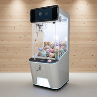 Machine à griffes de jeu en gros avec écran LCD, jeux à monnayeur, figurines japonaises, pousseur de bonbons, cadeaux et poupées en promotion