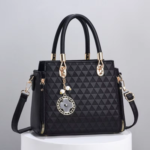 New Wholesale Luxury Leather Fashion Quilted Leather Handbags Large Capacity Women's Shoulder <b>Bags</b> - Product Image 1
