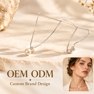 Collier élégant pour femme avec pendentif perle imitation et chaîne maille forçat, personnalisable (OEM/ODM), vente en gros - Product Image 1