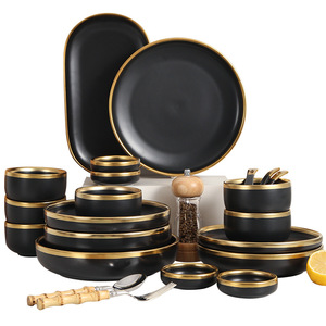Juego <span class=keywords><strong>de</strong></span> Vajilla Nórdica Negra Mate con Borde Dorado, Platos y Tazones <span class=keywords><strong>de</strong></span> Cerámica, Kit <span class=keywords><strong>de</strong></span> Utensilios para Fiestas - Product Image 1