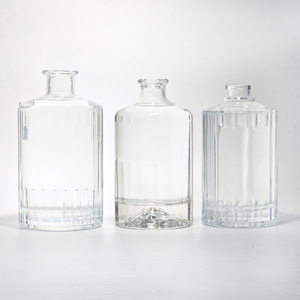 Bottiglia di Vetro per Liquori e Whisky di Lusso 100ml 375ml 500ml 750ml - Product Image 1