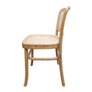 Rehaussez l'ambiance des sièges extérieurs avec une chaise en teck offrant un support robuste, une touche de caractère naturel et un confort au quotidien. - Product Image 4