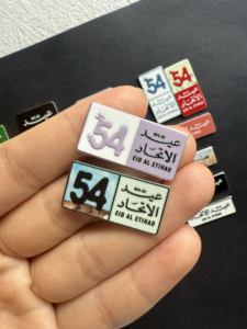 Venta al por mayor de la insignia de Metal pegatina grabada logotipo tallado para el teléfono móvil para la Copa del Mundo y para Champions League Football Club Icon - Product Image 6