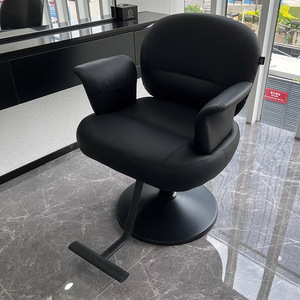 Chaise de coiffure Black Warrior en fer noir, écologique, avec pompe hydraulique, pour salon de coiffure, mobilier de salon - Product Image 3