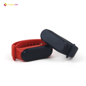 Bracelet NFC RFID en silicone à prix d'usine YTS, imprimé avec logo, bracelets personnalisés - Product Image 1