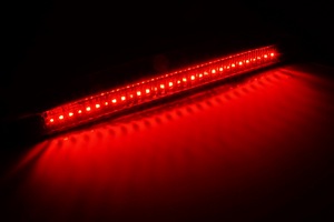 Feu Stop LED de Frein surélevé pour <span class=keywords><strong>Renault</strong></span> <span class=keywords><strong>Clio</strong></span> 2 3 II III 1998-2014 OE 7700410753, Non Compatible avec Modèle RS <span class=keywords><strong>V6</strong></span> - Product Image 4
