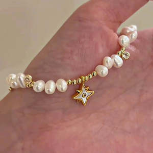 Collar con Colgante de Estrella Exquisito para Mujer, Perla de Agua Dulce, Acero Inoxidable y Cobre, Cuentas Geométricas de Arroz, Estilo Moderno - Product Image 3