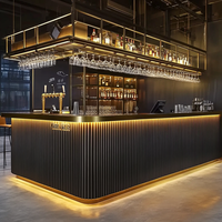 Comptoir de bar en bois moderne pour hôtel, bar à domicile et salon - Design écologique facile à nettoyer en vente