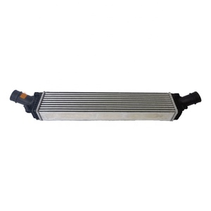 Radiateur de moteur de pièces automobiles <span class=keywords><strong>Intercooler</strong></span> pour AUDI A4 A5 <span class=keywords><strong>A6</strong></span> A7 OEM 8K0145805E Radiateur en aluminium - Product Image 1