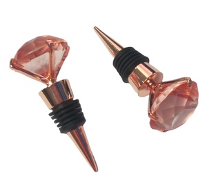 Elegante tapón de botella de vino de aleación de zinc, acabado en oro rosa y decoración en forma de diamante brillante - Product Image 5