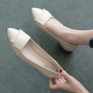 Scarpe basse da donna con tacco corto in morbida pelle e Sole comode da mamma - Product Image 1