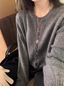 New style knitted sweater women's <b>top</b> round neck knitted jacket gentle casual versatile sweater small cardigan - Product Image 5