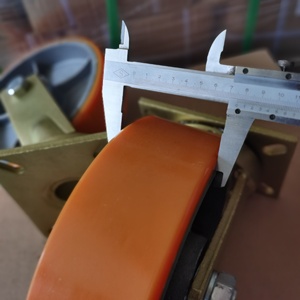 200/250/300 mét Heavy Duty công nghiệp siêu Caster bánh xe xoay tấm gang lõi PU Tread 9 mét tải trọng cao 1.5-2 Tấn Công suất - Product Image 5