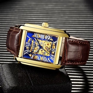 Montre mécanique de luxe sportive avec bracelet en cuir de 24 mm, boîtier en alliage, mouvement automatique, aiguilles en verre, résistante à l'eau, personnalisable pour votre marque. - Product Image 3