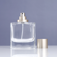 Interface de pression de fond épais de haute qualité de 30ml plat carré emballage de parfum transparent flacon pulvérisateur en verre avec bouchon en aluminium