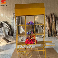 Chariot de présentation floral en métal doré personnalisé SMOOTH avec toit et roues pour mariage, fête ou baby shower