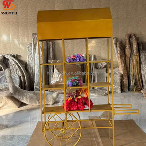Chariot de présentation floral en métal doré personnalisé SMOOTH avec toit et roues pour mariage, fête ou baby shower - Product Image 2
