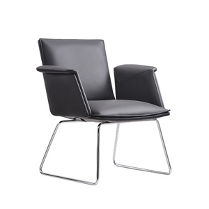 Chaise de bureau pivotante de luxe moderne en cuir PU pour mobilier de conférence sans roulettes - Product Image 4