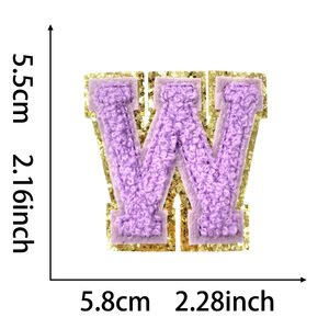 Parche de Chenilla Personalizado Termoadhesivo con Letras Coloridas 3D de Tamaño Pequeño para Sombreros/Ropa, Diseño de Accesorios de Vestir - Product Image 3