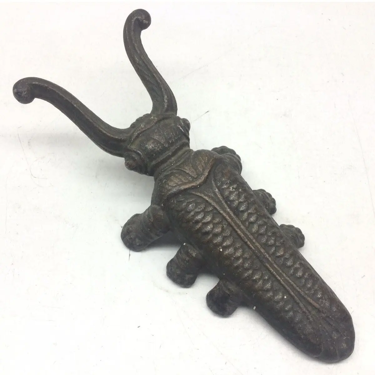 Antique Cast Iron Boot Jack Cricket Insect Beetle Door Stopper Shoe Remover Decoration Gift