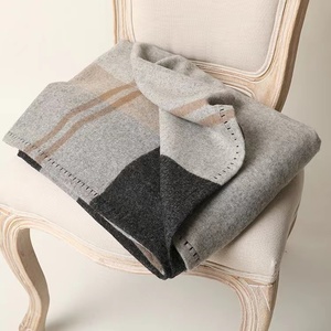 Châle de voyage de mongolie intérieure 100 <span class=keywords><strong>cachemire</strong></span> couverture en laine australienne mérinos en tricot épais angora camp - Product Image 3
