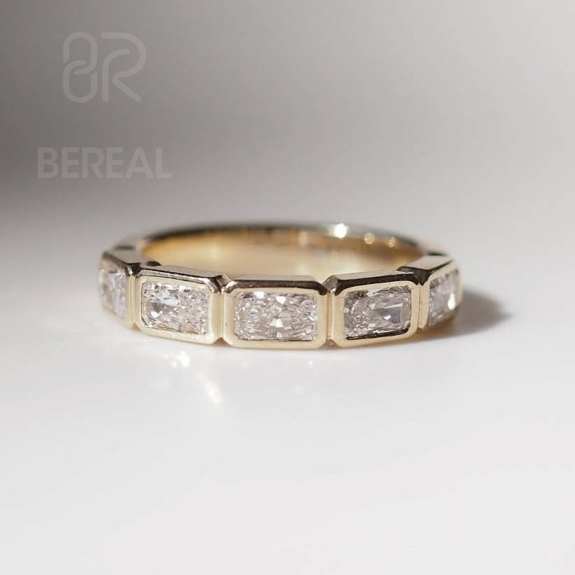Baguette Cut Band
