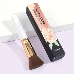 MAANGE Meilleure Vente Manche en Bois Bleu Noir Blanc Couleurs Grand <span class=keywords><strong>Pinceau</strong></span> <span class=keywords><strong>de</strong></span> <span class=keywords><strong>Fond</strong></span> <span class=keywords><strong>de</strong></span> <span class=keywords><strong>Teint</strong></span> <span class=keywords><strong>Liquide</strong></span> Simple Plat Personnalisé <span class=keywords><strong>Pinceau</strong></span> <span class=keywords><strong>de</strong></span> Maquillage d'Emballage - Product Image 1