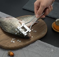 Écailleur à poisson en acier inoxydable, outil de cuisine écologique, réglable, moderne, pour écaler rapidement le poisson