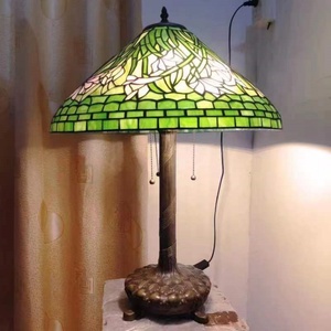 Lámpara de Escritorio de Vidrio Estilo Tiffany de 50CM, E27, Lámparas de Techo y Colgantes para Dormitorio y Comedor - Product Image 4