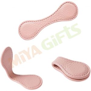 Carpeta de metal personalizada PU cuero Corc forma ovalada marcapáginas reflectante magnético planificador TN colorido clip de papel - Product Image 1