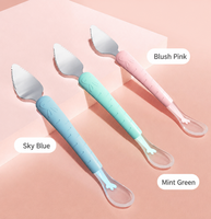 Cuillère d'alimentation pour bébé 2-en-1 à double extrémité avec grattoir à fruits et cuillère en silicone souple sans BPA Zeto ZT007 pour 0-12 mois