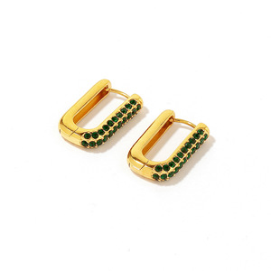 Pendientes Huggie de yunnique con forma geométrica de diamante verde chapados en oro para mujer - Product Image 4