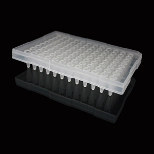 Placa de PCR Yongyue Medical de 200L, 96 Pocillos, con Borde Alto, Transparente, Esterilizable, Pocillos Cuadrados, Fondo Plano, Material PP - Product Image 1