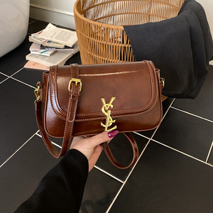 Sac bandoulière carré haut de gamme pour femme, couleur unie, style Tofu, avec fermeture à rabat, design décontracté et polyvalent, collection 2026 - Product Image 3