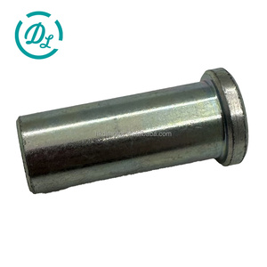 บูชเหล็กแบบหมุนได้สำหรับเบาะรถตักล้อยาง รุ่น 6715865 สำหรับรุ่น 751 753 763 773 - Product Image 1