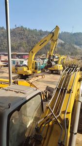Equipo Auxiliar Komatsu pc220 Excavadoras de Orugas Usadas de Alta Calidad Komatsu PC220-7 y PC220-8N1 de 22 Toneladas con Motor en Venta - Product Image 3