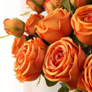 Fleur artificielle en soie, rose à 3 têtes, style européen, orange concubine royale, pour décoration de mariage et de maison - Product Image 4