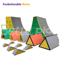 Bettaplay Professional Parkour ARC Box Équipement de jeu d'intérieur pour enfants avec cadre en bois Aire de jeux intérieure
