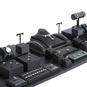 Tùy chỉnh in bức tượng bảng trang sức hiển thị Set busts da lộn màu đen cửa hàng đồ trang sức hiển thị khán đài - Product Image 3