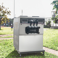 Commerciële automatische soft-serve ijsmachine voor 3 smaken, tafelmodel, met roestvrijstalen behuizing