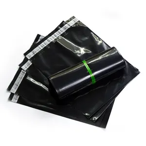 Lagerbestand benutzerdefinierte schwarze Versandtasche Kunststoff-Poly-Mailboxen versandfertig selbstklebende Versandtasche