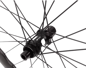 Jeu de Roues de Vélo en Fibre de Carbone T800 Léger Fabriqué en Usine, Roues de Vélo de Route à Disque 700C, Jantes Personnalisées pour Vélo de Route - Product Image 3