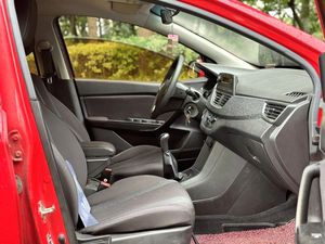Offre Spéciale 2016 Baojun <span class=keywords><strong>310</strong></span> Comfort 1.2L 82CV 5MT Manuelle Économe en Carburant Essence Berline d'occasion à vendre - Product Image 6