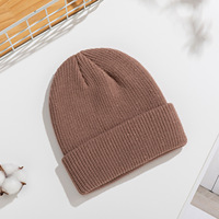 Unisex wintermuts, aanpasbaar, gebreid van acryl, met designerlogo, groothandel, Y2K fabrikant