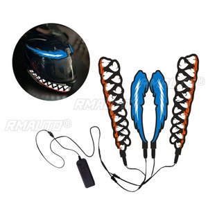 Tira de Luz LED Luminosa para Casco de Motocicleta Brighten PET Venom, Versión con Batería Seca - Product Image 2